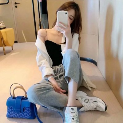 软玉温香抱满怀